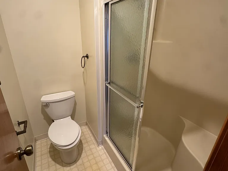 3485 S Kickapoo Ave — Photo 7