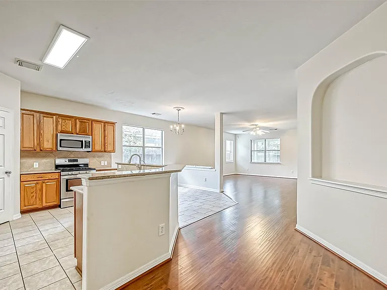 5526 Hazel Berry Way — Photo 14