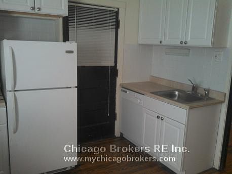 1st image of 5155 N Oakley Ave