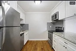 841 Parker St #202 — Photo 4