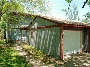 1900 E Bell Ave, Des Moines, IA 50320