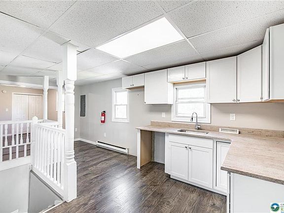 4th image of 1240 Pembroke Rd APT 2