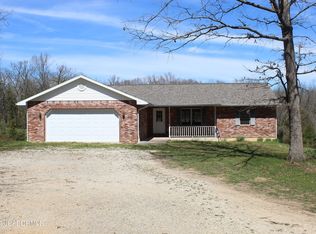 7601 Honey Creek Rdg, Jefferson City, MO 65101