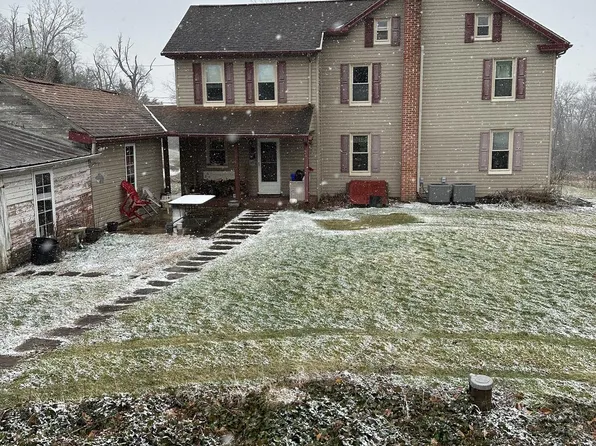 1171 Locust Grove Rd, Middletown, PA 17057