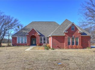 2209 Aspen Rd, Gainesville, TX 76240