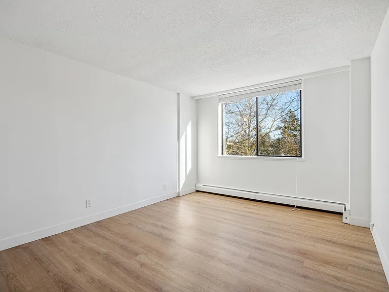 621 W 57th Ave #101 — Photo 58