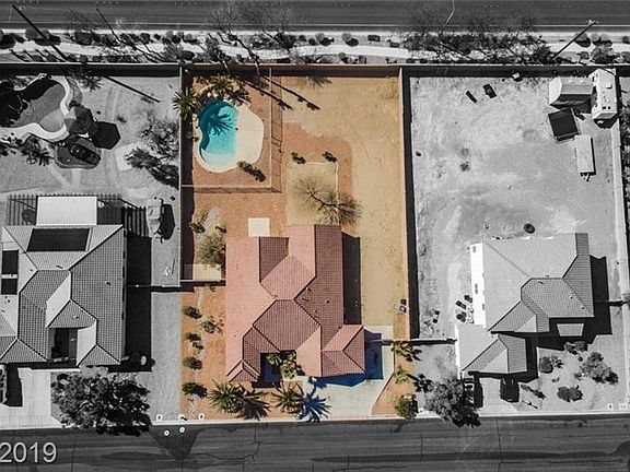 3rd image of 8221 Sedona Flats St