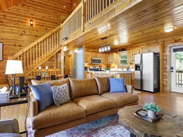 757 Double Knob Rd #Id1023042p, Ellijay, GA 30540