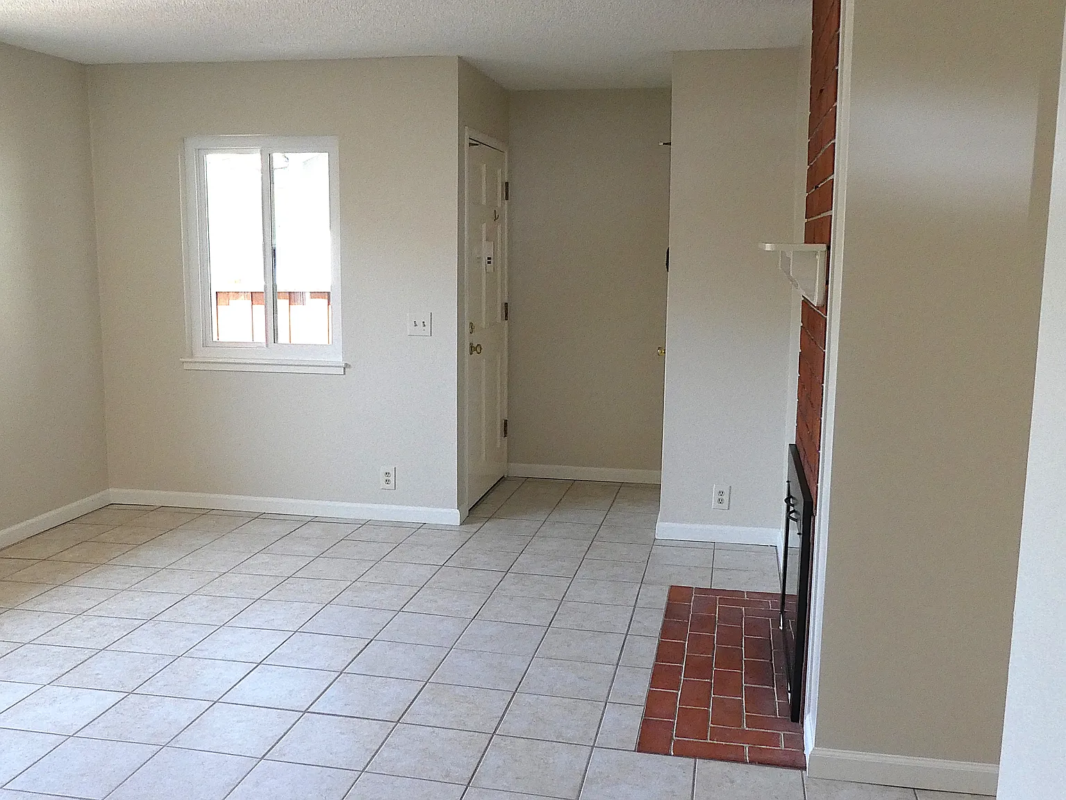 3 bed, 1500 sqft, $4,800 — Photo 3