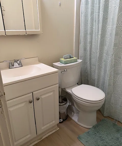 18 Weston St #1 — Photo 4