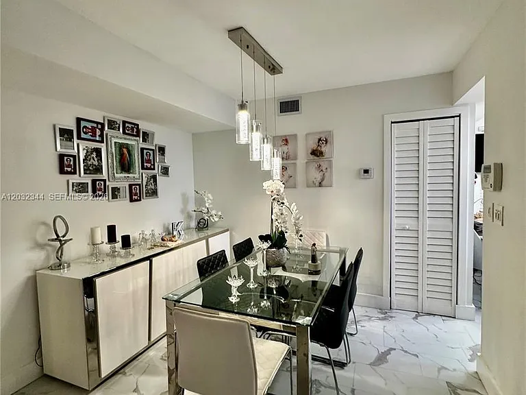 1200 SW 113th Ter #202 — Photo 9