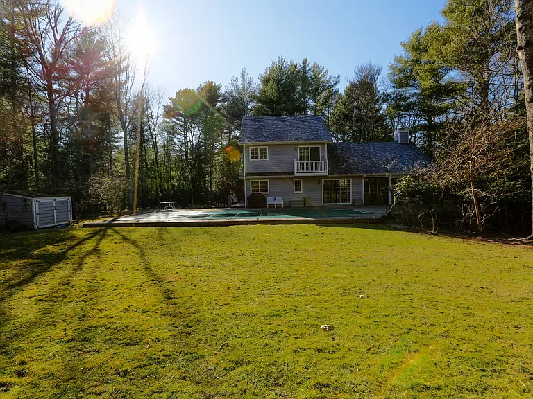 17 Timber Ln — Photo 2