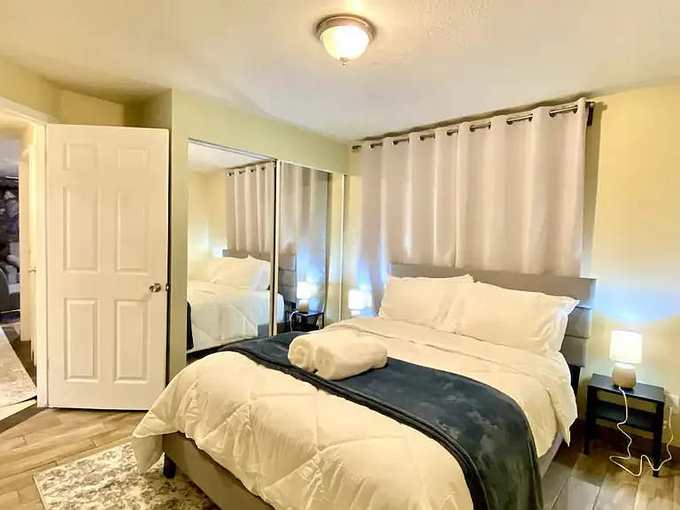 S Saphire Cir — Photo 15