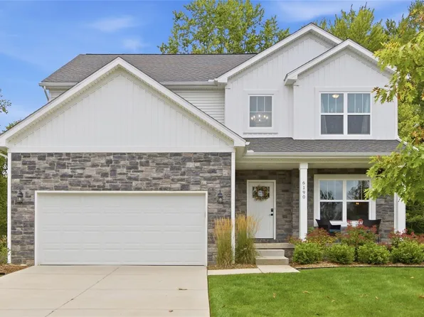 6190 Woodridge Ln, Grand Blanc, MI 48439