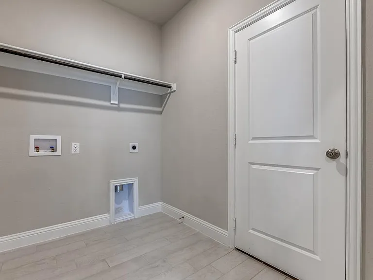 730 Rain Barrel Pl — Photo 14