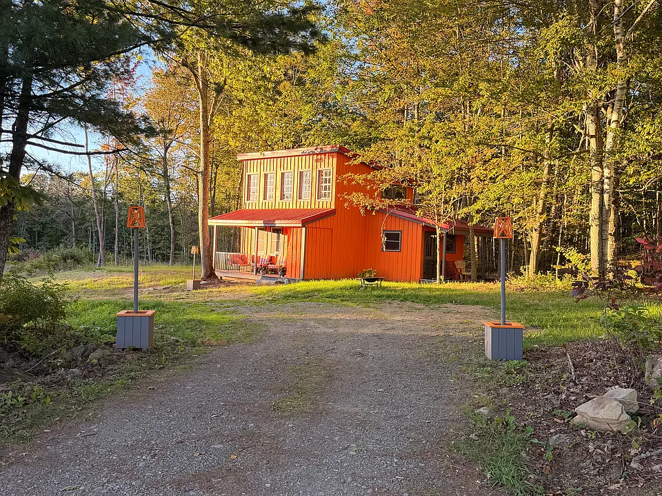 661 Veterans Hwy #1