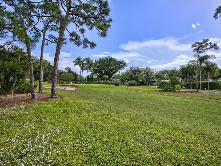 18081 SE Country Club Dr #265 — Photo 15