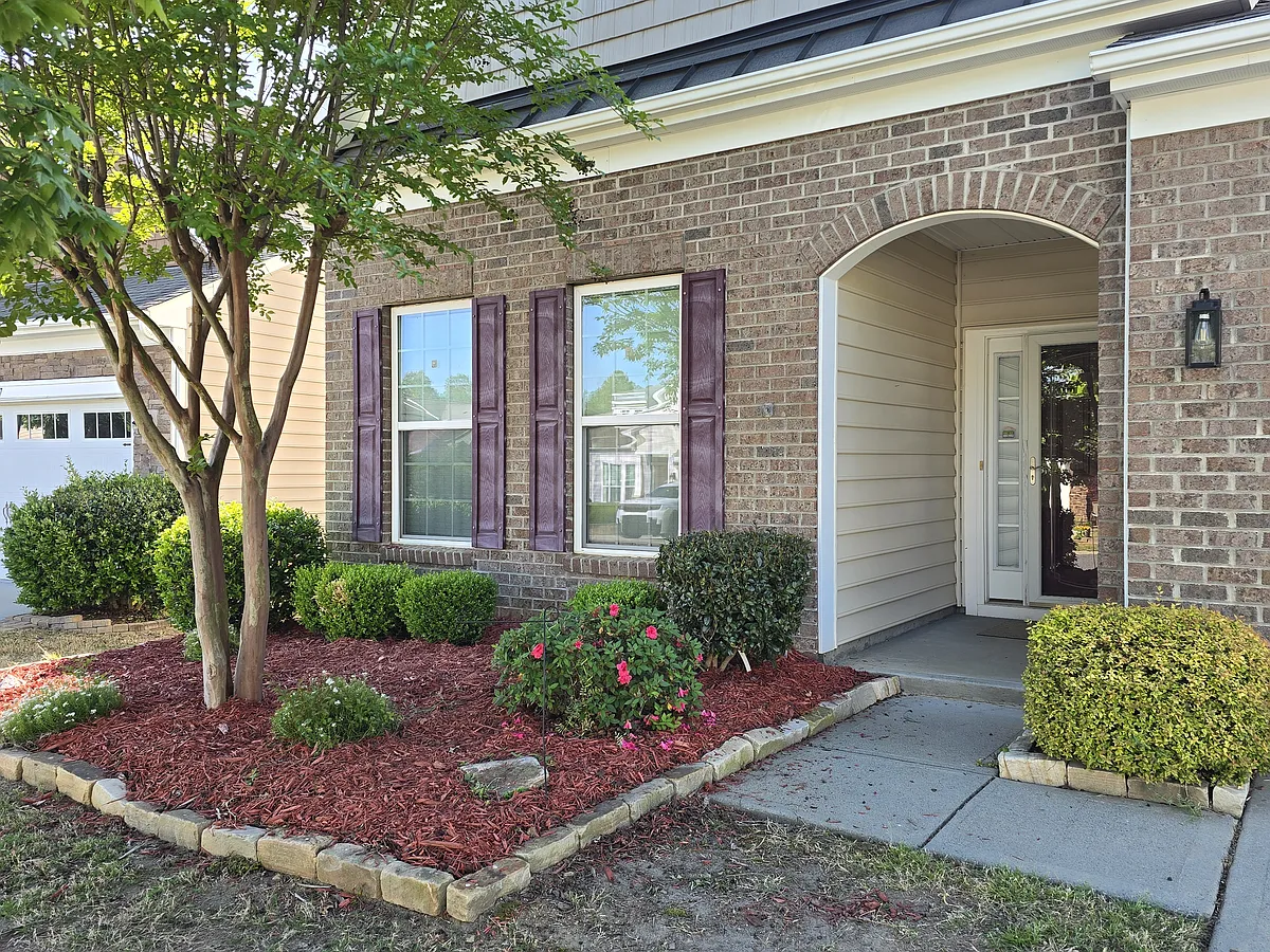 Building Photo - 5021 Kinross Ln