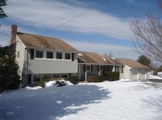 251 Dailey Dr, Franklin, MA 02038