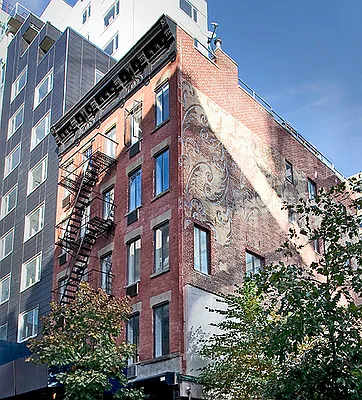 Rented by Compass | media 50