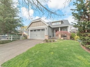 2135 N Crater Ln, Newberg, OR 97132