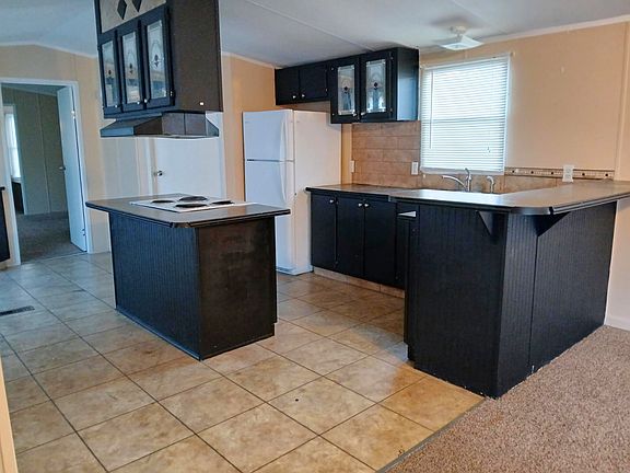 4th image of 1636 S Golden Cir