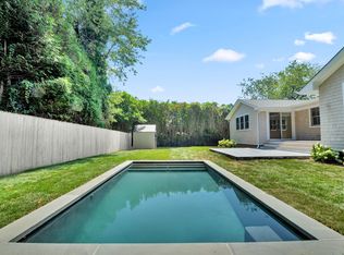 24 Windermere Dr, Sag Harbor, NY 11963