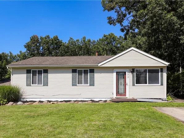 1012 Sunnywood Ln, Ravenna, OH 44266