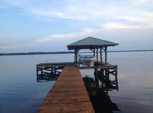 241 W River Rd, Palatka, FL 32177