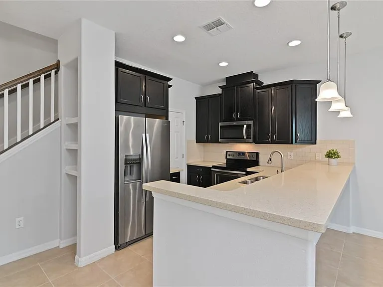 2913 Windmill Dr — Photo 5