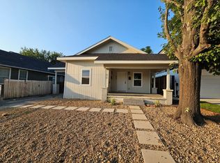 808 W 10th St, Dallas, TX 75208