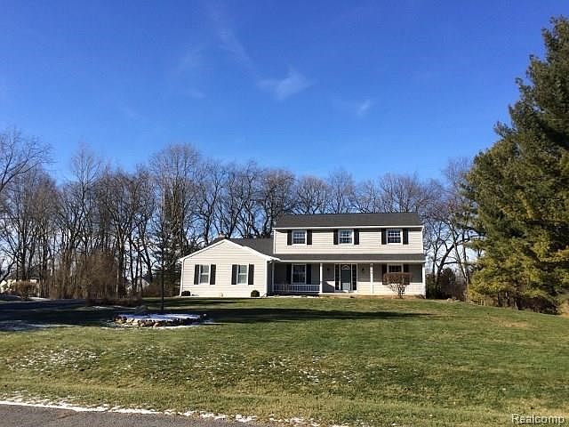 1st image of 5384 Lawnwood Dr
