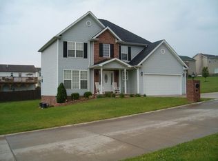 602 Sapphire Dr, Hurricane, WV 25526