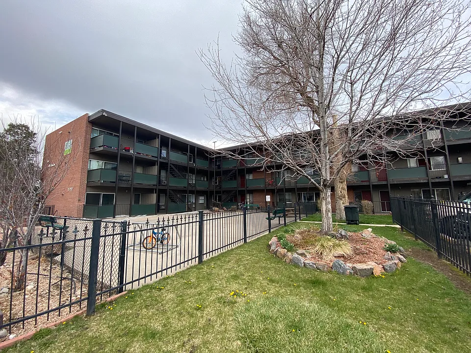 The Bostonian Apartments