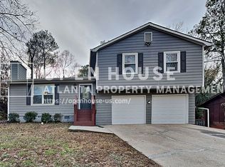 3919 Valley Brook Rd, Snellville, GA 30039