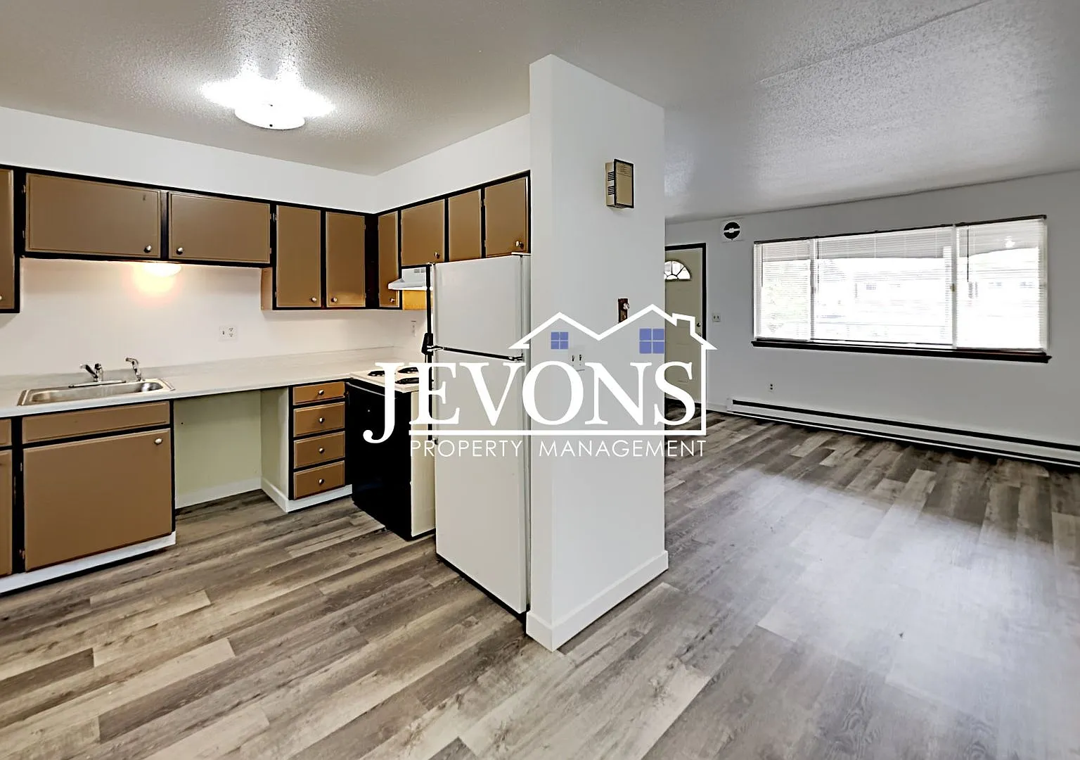 16 N 6th St Yakima, WA 98901 — Photo 3