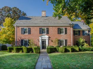 50 Mohawk Dr, West Hartford, CT 06117