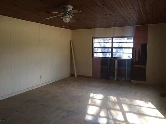 2nd image of 1223 Lpga Blvd