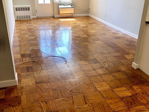 2nd image of 13981 35th Ave APT 6G