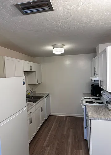 3700 SW 29th Ter #B Photo 1