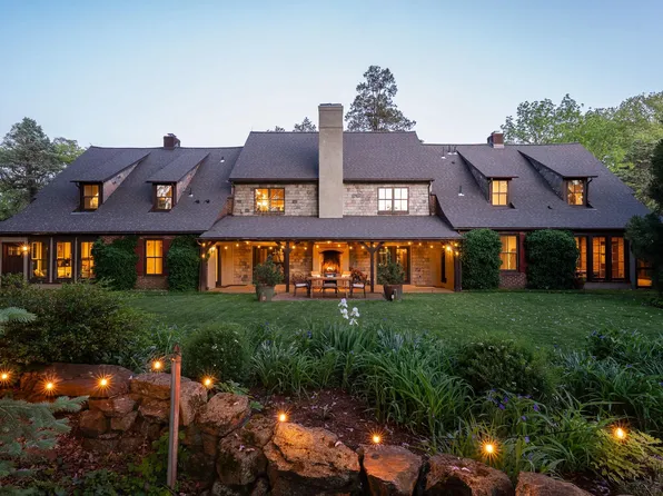 7 Twaddell Mill Rd, Wilmington, DE 19807