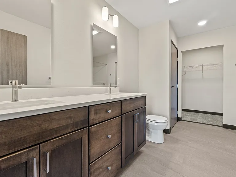 275 Lofts at Kingston Yard — Photo 28