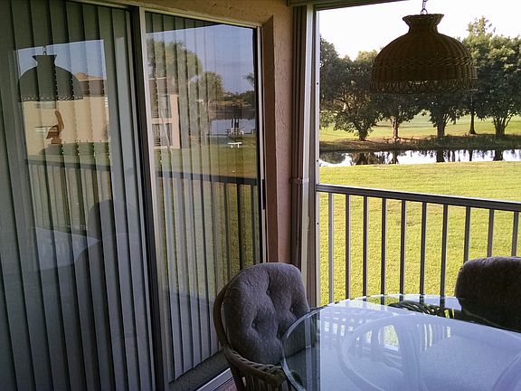 Bedroom Lanai Access