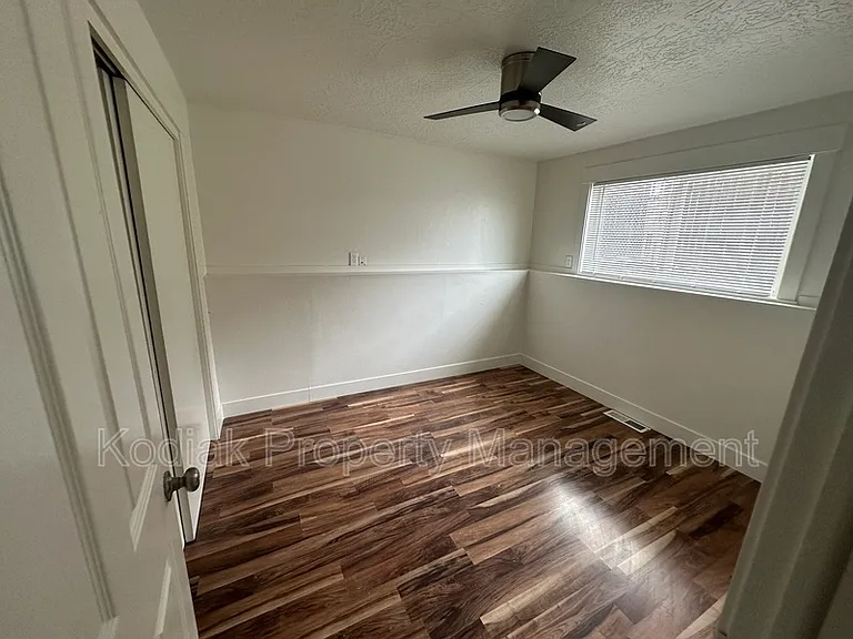 1525 N Marilyn Dr #K — Photo 7