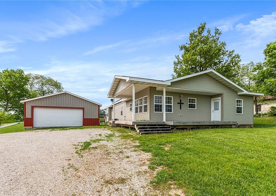 704 E 2nd St, Grant City, MO 64456 Zillow