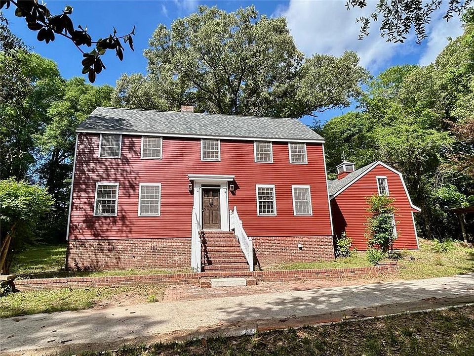 1st image of 2401 Waterford Dr