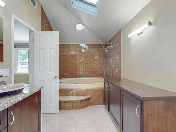 210-30 29th Avenue image 10 of 16