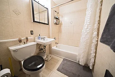 Rented by Level Group