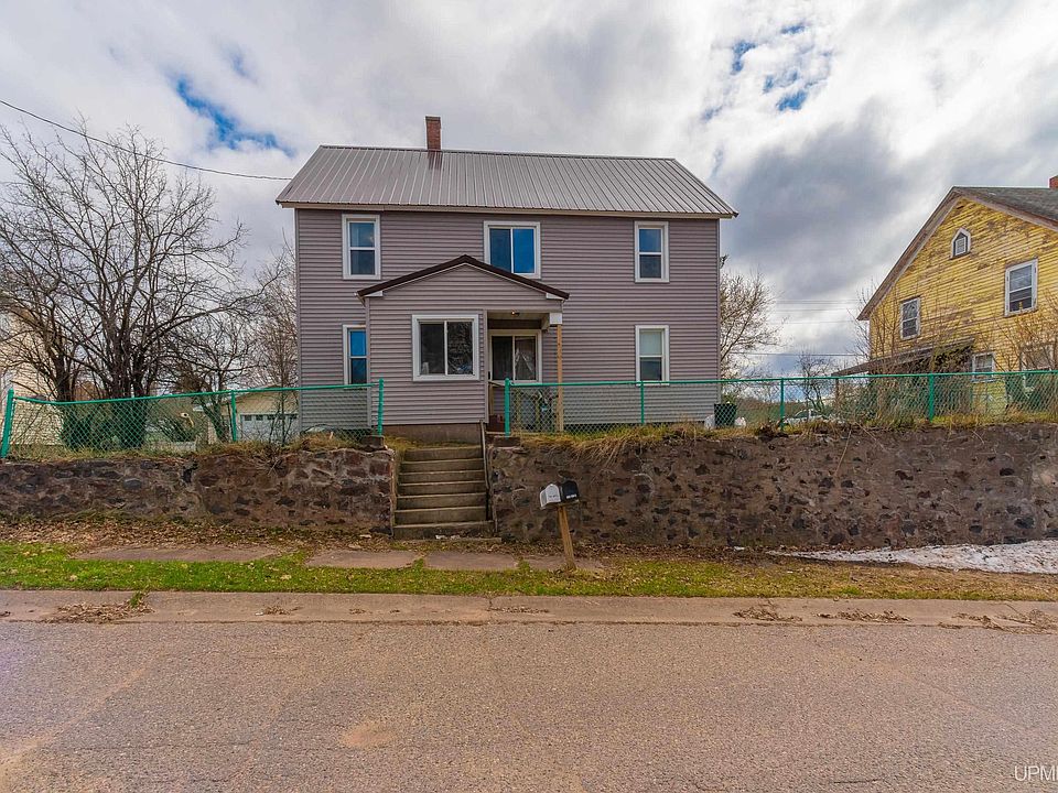 1st image of 708 Bank St