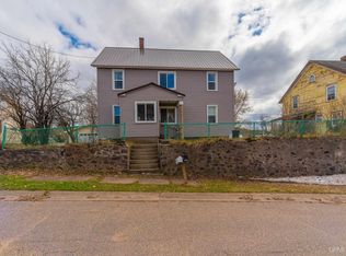 708 Bank St, Ishpeming, MI 49849